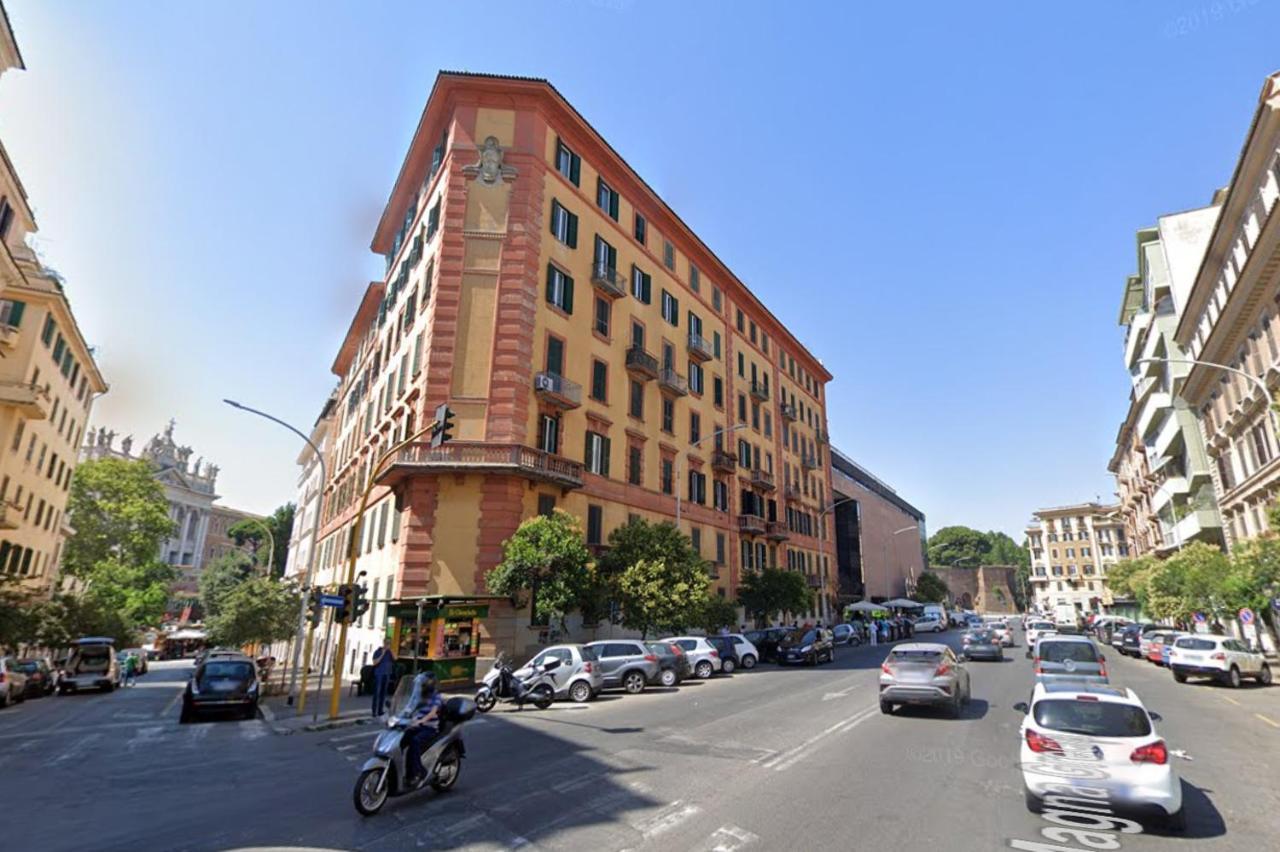Lovely 4-Bedroom Apartment 30M Sangiovanni Metro Rome Exterior photo