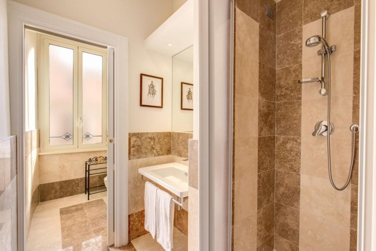 Lovely 4-Bedroom Apartment 30M Sangiovanni Metro Rome Exterior photo