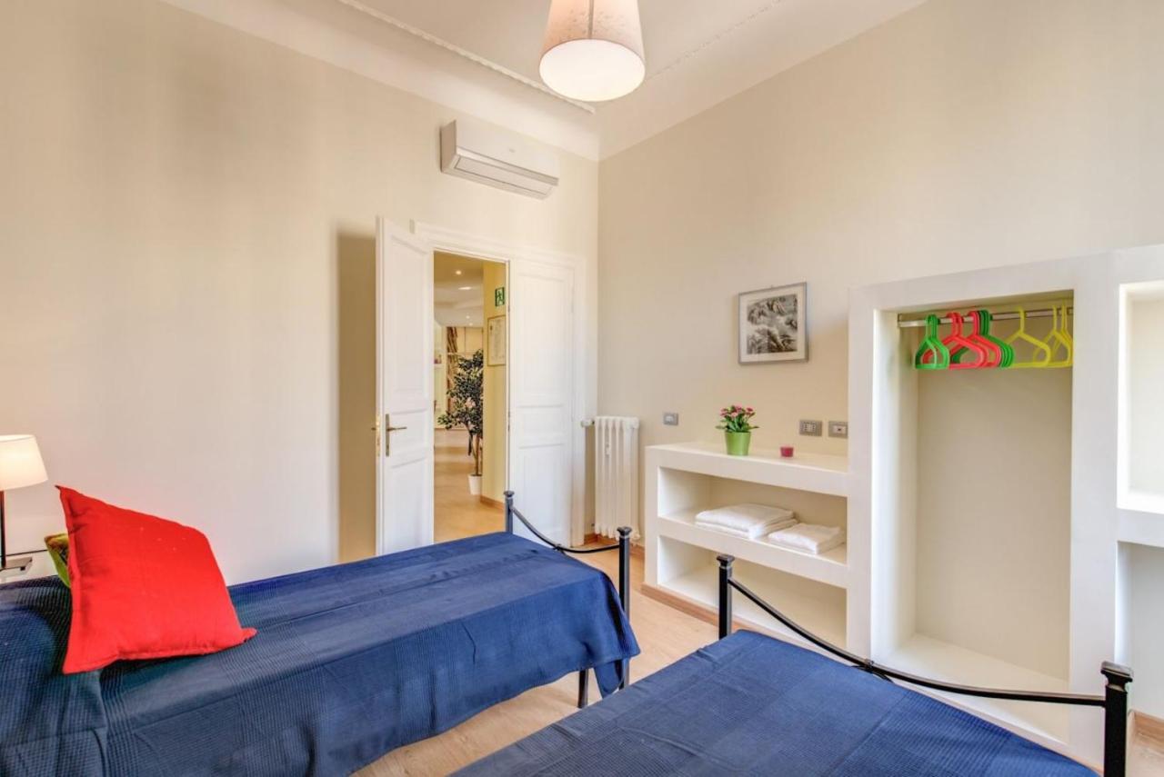 Lovely 4-Bedroom Apartment 30M Sangiovanni Metro Rome Exterior photo