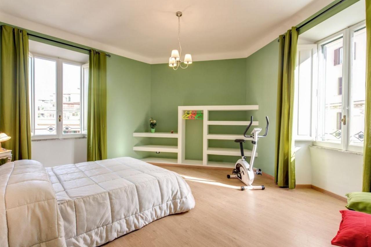 Lovely 4-Bedroom Apartment 30M Sangiovanni Metro Rome Exterior photo