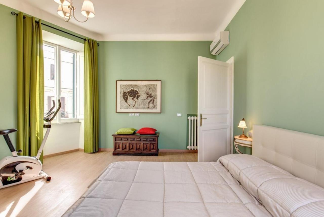 Lovely 4-Bedroom Apartment 30M Sangiovanni Metro Rome Exterior photo