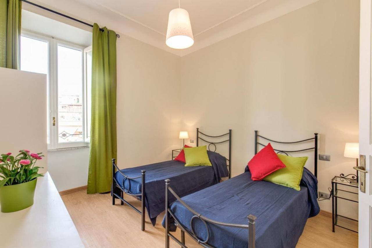 Lovely 4-Bedroom Apartment 30M Sangiovanni Metro Rome Exterior photo